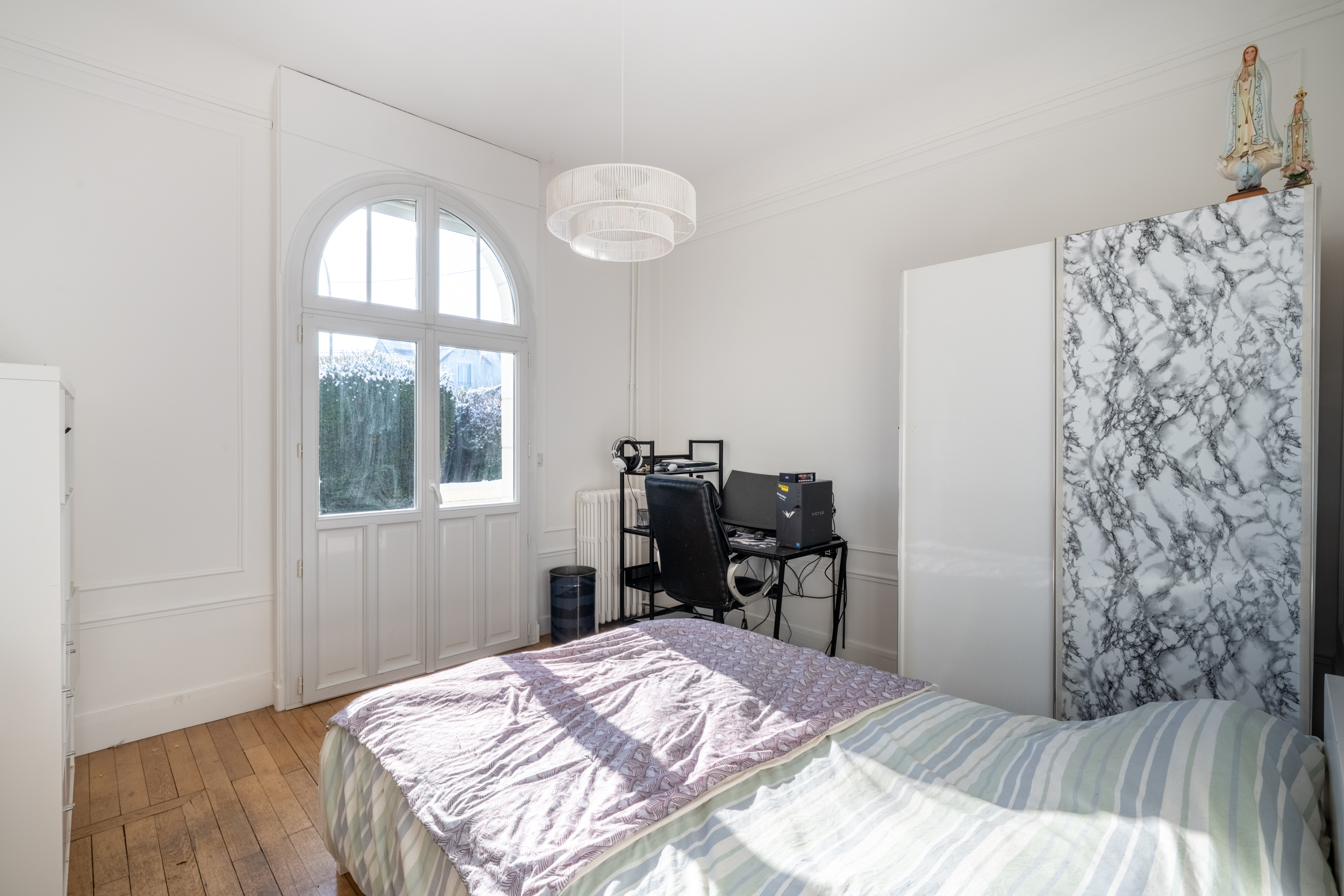 6 Av. de la Maladerie 78300 Poissy-14