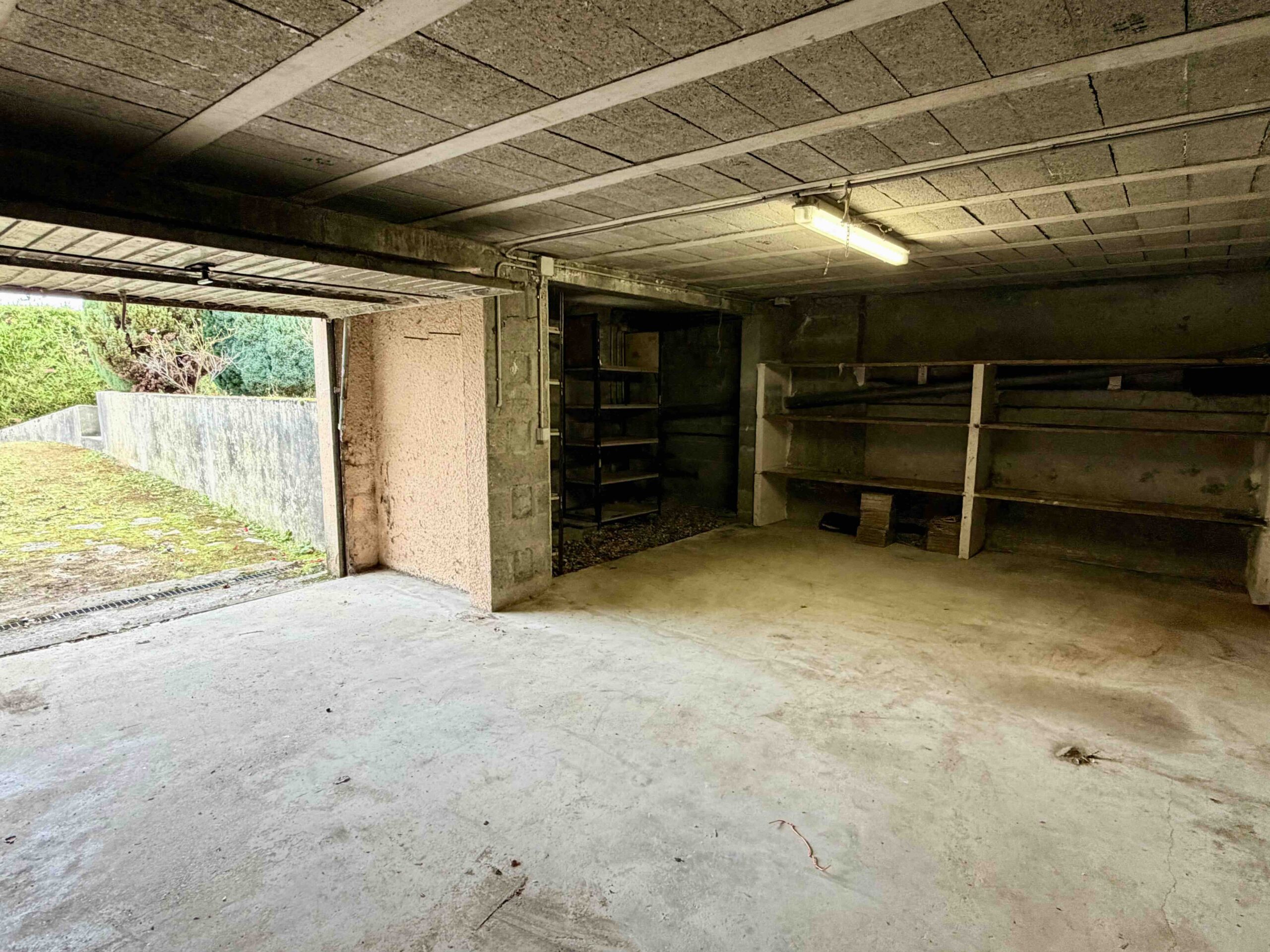 garage